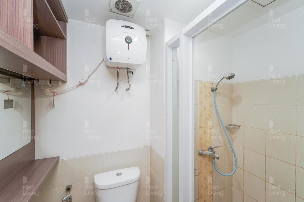 Redliving Apartemen Easton Park Jatinangor - Azhimah Rooms Sumedang Esterno foto